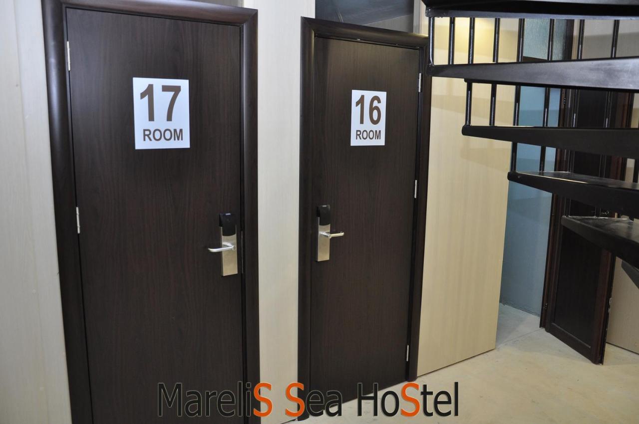 Marelis Sea Hostel Warna